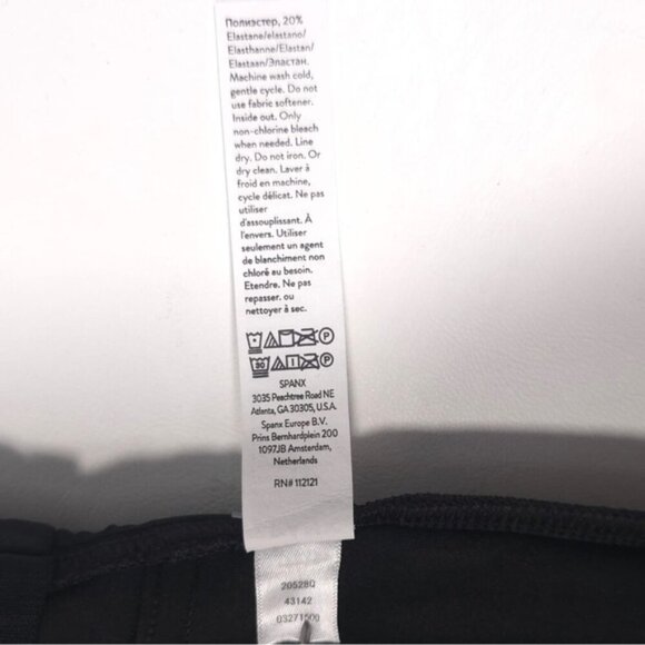 NWT SPANX II Slim Straight Faux Leather Pant Luxe Black 20528Q Women's 1X PETITE - Picture 13 of 14